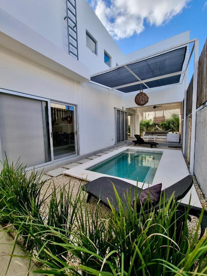 Modern Rutelena +good Location+pool+ac+sleeps 12 Playa del Carmen